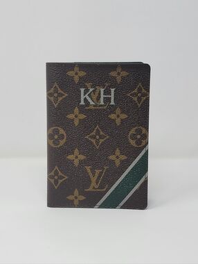 Louis Vuitton Monogram My LV Heritage Passport Cover